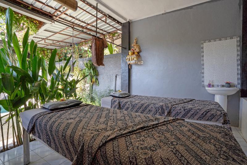 Terrace Garden Homestay And Spa Jimbaran  Exterior photo
